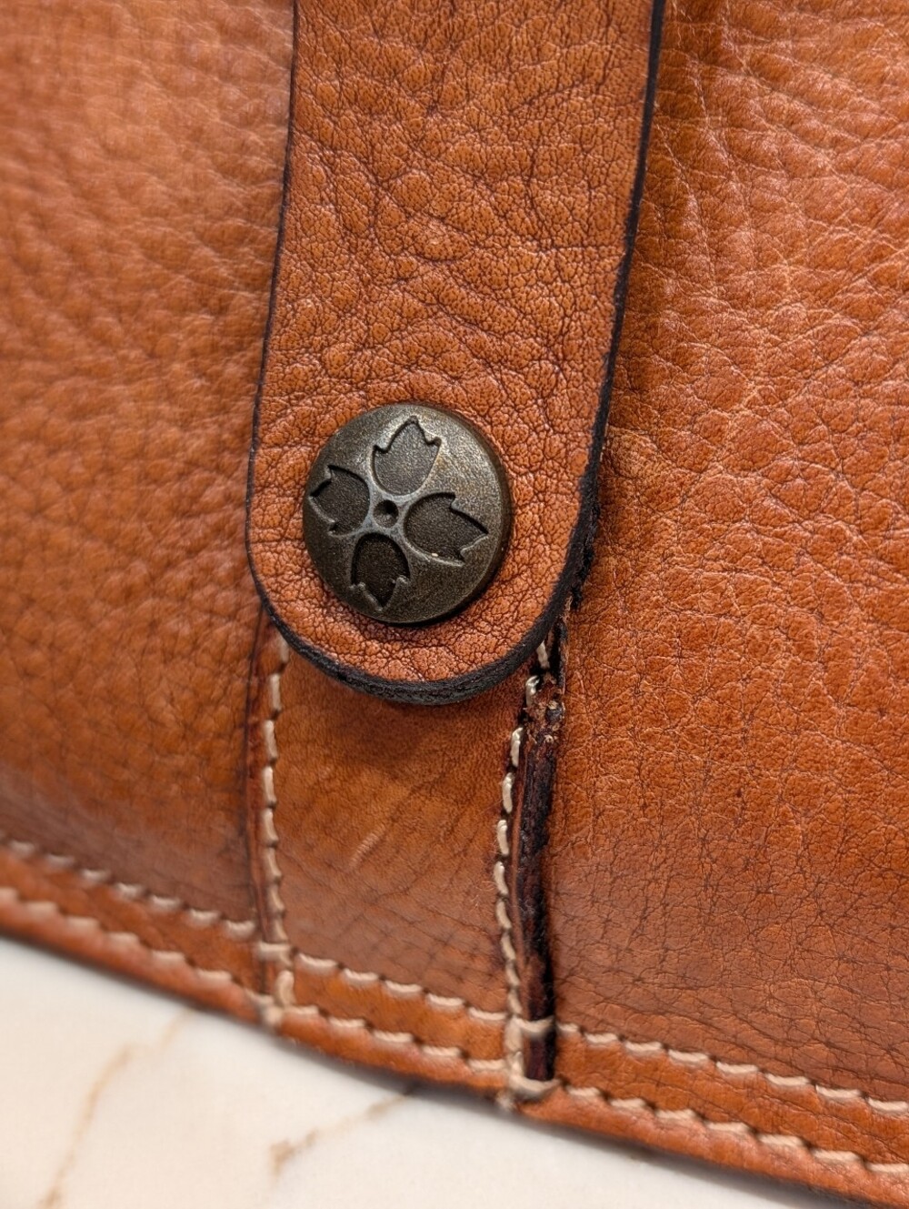 Patricia Nash Crossbody Bag - EUC - Brown 8.5x10x2 Inches - Picture 4 of 12